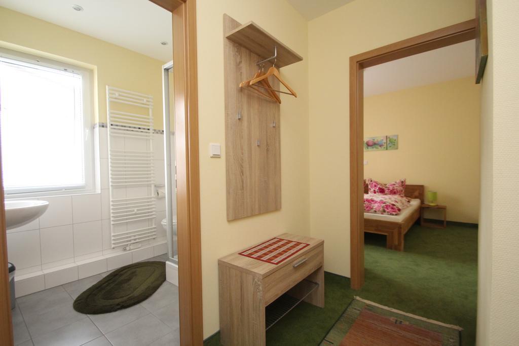 Gasthaus Forelle Thale Room photo